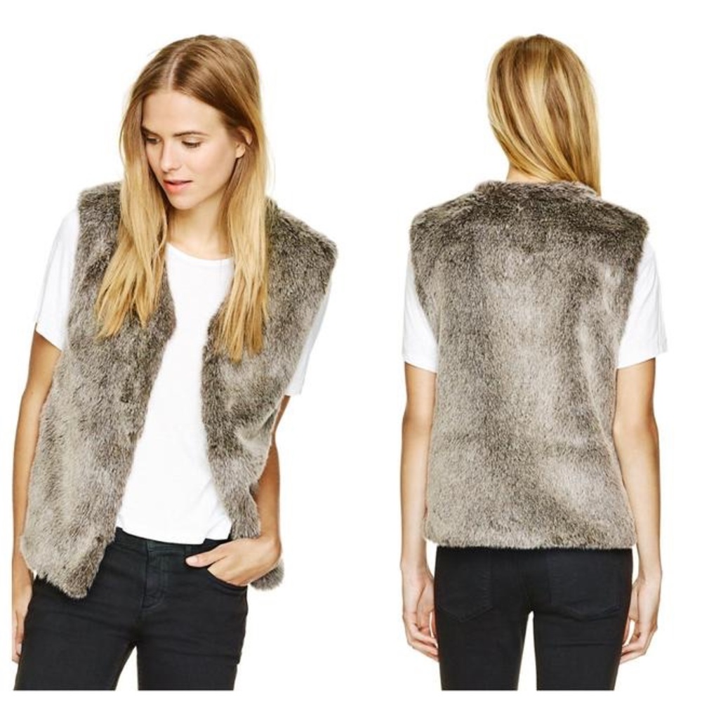 Talula Aritzia park slope faux fur vest